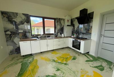 Casă cu 3 camere în Jucu - 7