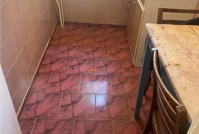 Apareament 4 camere , zona cartier Sud , et 1/4 , 60 mp , li - 12