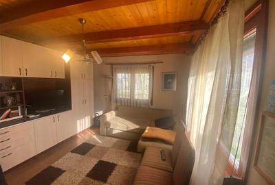 Casă cu 1 camere cu Teren 3035 Mp în Episcopia Bihorului - 1