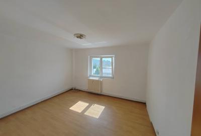 Apartament 2 cam decomandat Zimbru, liber! - 2