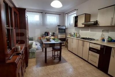 Casă cu 4 camere cu Teren 550 Mp în Central - 9