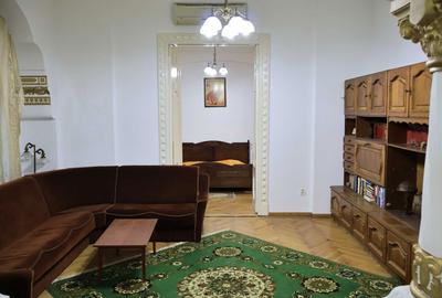 Apartament cu 3 camere decomandat în Victoriei - 1