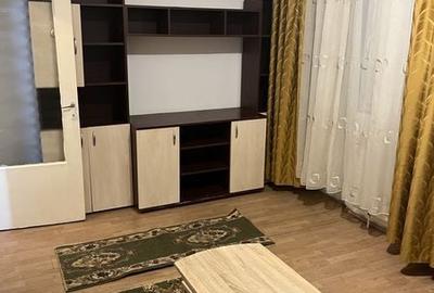 Garsonieră în UTA - 2