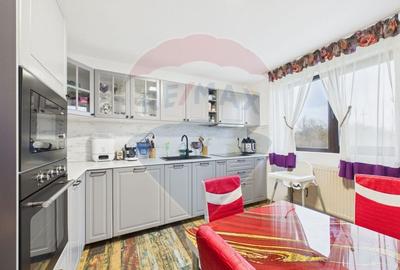 Vila cu 7 camere de vanzare+teren 2200 mp, Darza-Crevedia - 14