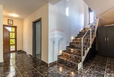 Casă cu 5 camere cu Piscina în Colonia Bod - 6