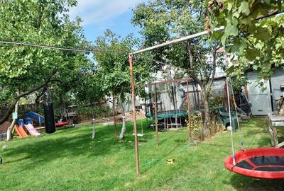 MEHALA - CURTE COMUNA - 3 CAMERE - CENTRALA PROPRIE - TERASA - IZOLATIE EXTERIOA - 2