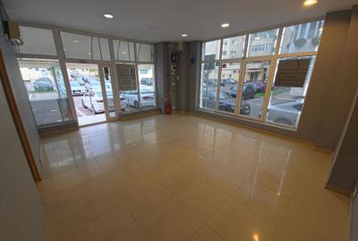 Spațiu comercial 35 mp de închiriat  zonă Stadion Constanța vad excelent - 9