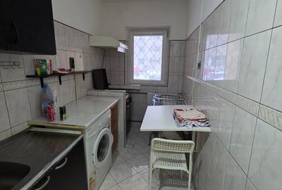 Garsonieră decomandată, mobilată în Dristor - 8