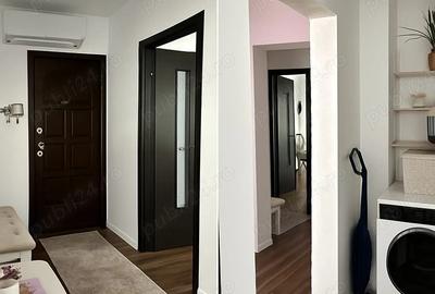 PROPRIETAR Vand apartament 3 camere - 4