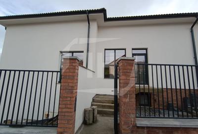 Casa cu 4 camere, terasa mare, constructie noua, zona Dambul Rotund - 2