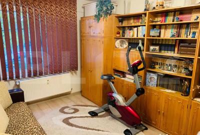 Apartament cu 3 camere decomandat, mobilat în Central - 4