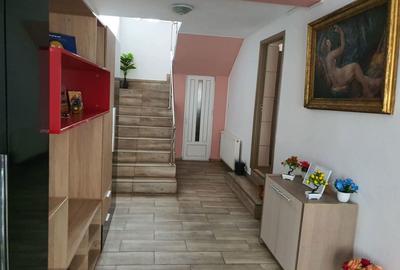 Spațiu comercial, de 159 mp, în Central - 17