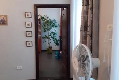 Apartament cu 2 camere semidecomandat în Central - 1