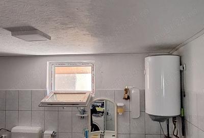 Vand casa la tara - 3