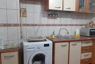 Inch. 2 cam. cf. 1 semid. parter cu balcon de 14 mp., mobilat si utilat, str. Hipodrom - Bariera - 10