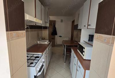 Apartament cu 2 camere decomandat în Astra - 4