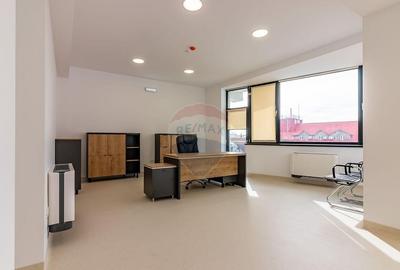 Cabinete medicale in Centru Medical Nou | Premium | lan... - 9