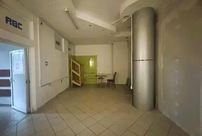 Spațiu comercial, de 175 mp, în Central - 5