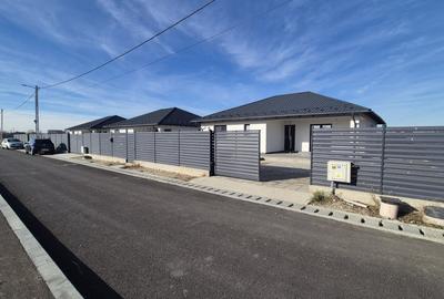 Case 4 camere TiP PARTER Bradu | 400 mp teren - 1