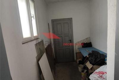 Casă cu 4 camere în Ștefan cel Mare - 9