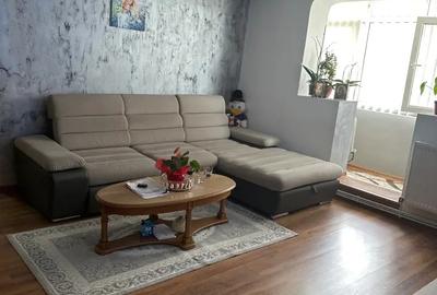 Apartament cu 3 camere semidecomandat în Central - 2