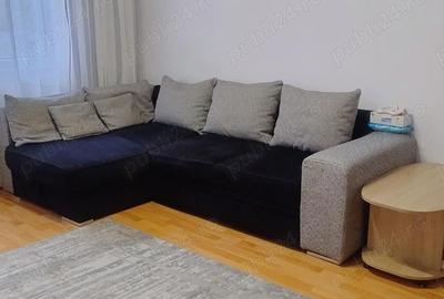 Apartament cu 3 camere semidecomandat în Central - 1