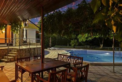 Casă individuală cu 10 camere cu Piscina în Iancu Nicolae - 33