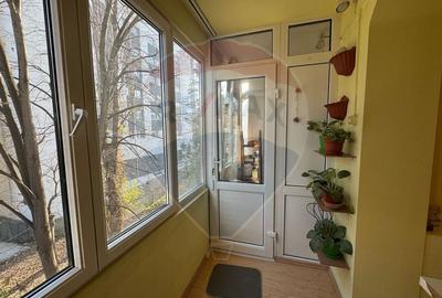 Apartament cu 3 camere de vânzare în zona Brazda lui Novac - 4