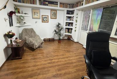Apartament cu 3 camere în Central - 5