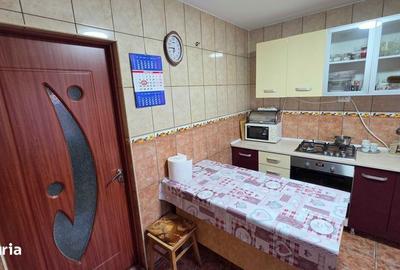 Casă cu 4 camere cu Teren 1000 Mp în Independența - 3