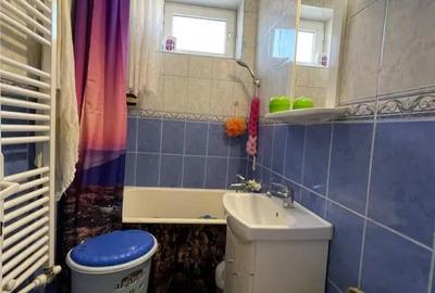 Apartament cu 2 camere decomandat în Neptun