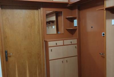 Apartament cu 3 camere decomandat în Tomis Nord - 1