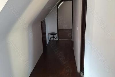 Casă cu 5 camere cu Teren 97 Mp în Central - 1