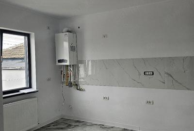 Casă cu Teren 350 Mp în Valu lui Traian