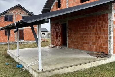 Casă cu 3 camere în Marginea - 2