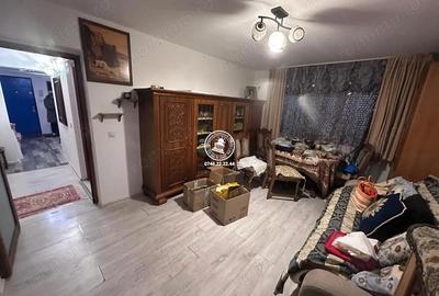 Apartament cu 4 camere decomandat în Dacia - 11