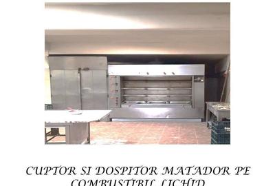 Spațiu comercial, de 580 mp, în Central - 2