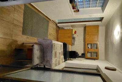 Casă cu 3 camere cu Teren 20 Mp în Petrești - 1