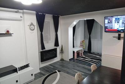 Apartament cu 3 camere decomandat în Central - 9