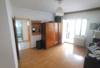 Apartament 3 camere mall Vitan centrala proprie - 1