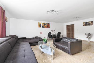 Casă individuală cu 6 camere cu Teren 426 Mp în Central - 1