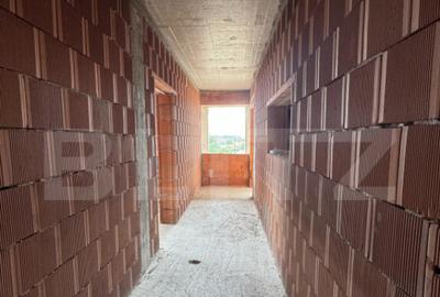 Locuin?a sau business? Tu alegi proprietate cu multipl - 8