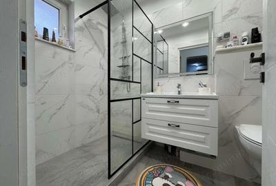 Apartament cu 3 camere semidecomandat în Central - 5