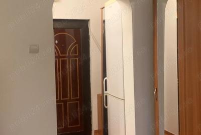 Garsonieră decomandată, mobilată în Costin Georgian - 9