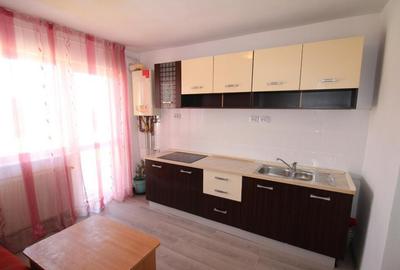 INCHIRIEZ apartament 4 camere , renovat,zona Strand INCHIRIEZ apartament 4 camere , renovat,zona Strand - 4