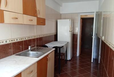 Crangasi, apartament 1 camera etaj 3 - 3