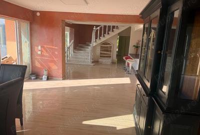 Casă cu 6 camere în Slimnic - 5