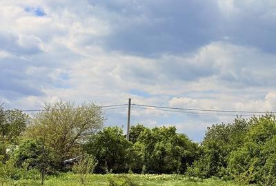Teren de 1132 mp, în Budeni