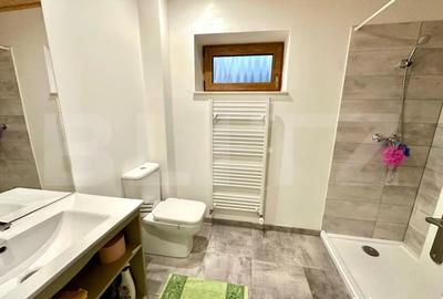 Casă cu 7 camere cu Teren 1591 Mp în Ciugud - 3