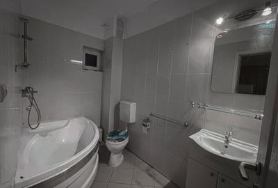 Casă cu 3 camere în Cetate - 2